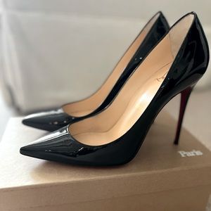 Beautiful barely worn Kate 100mm Black Patent Christian Louboutin Heels size 38
